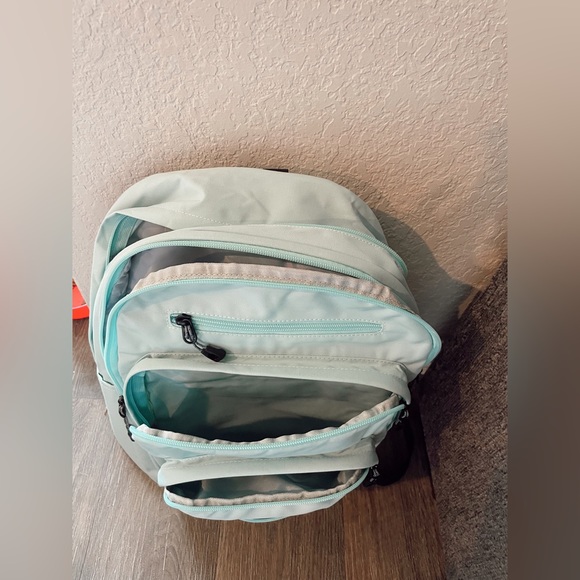 Backpack - Picture 2 of 11